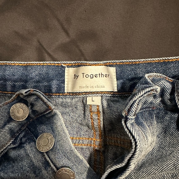 Summer shorts - Picture 3 of 3